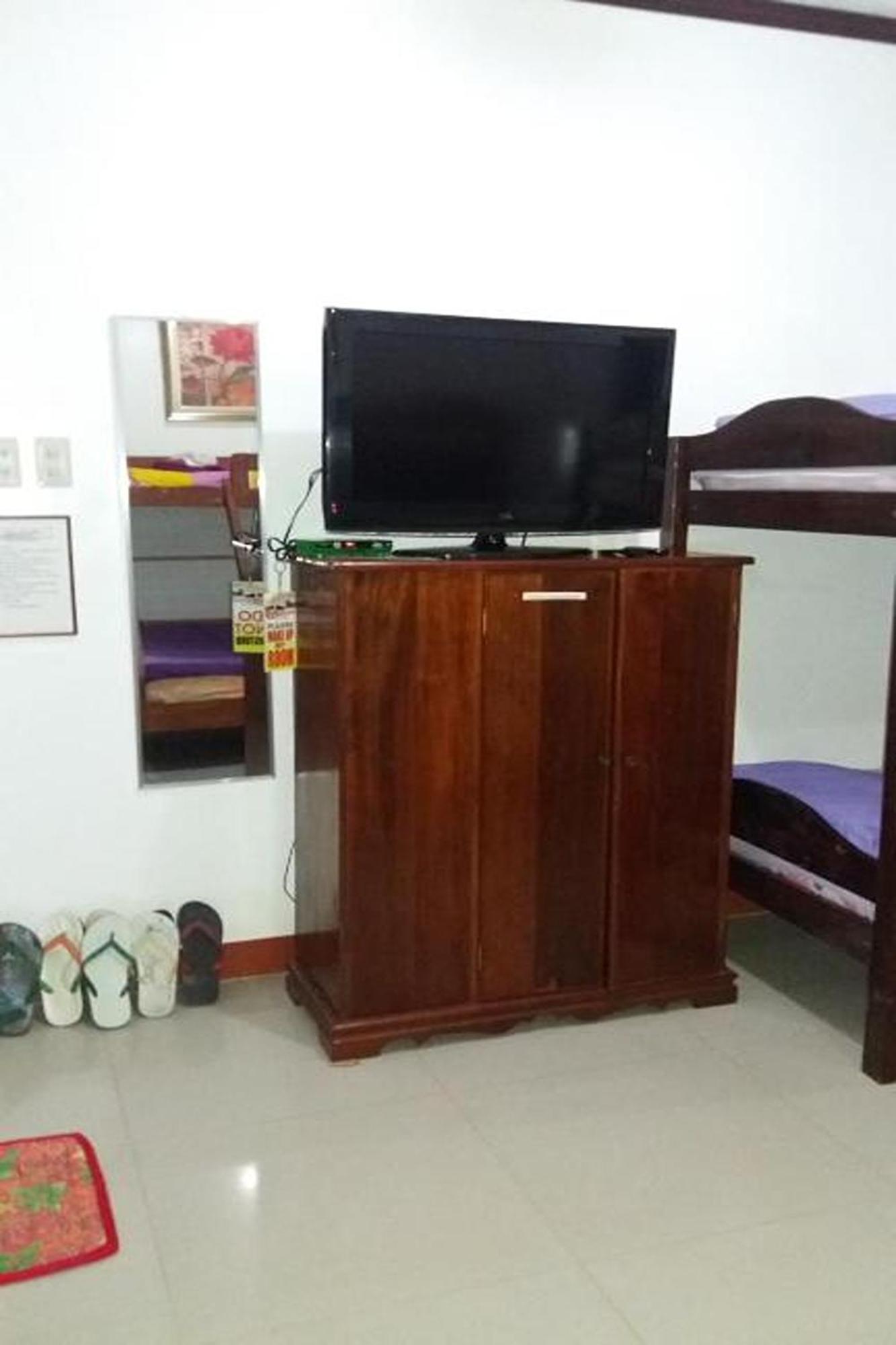 Citadel Bed And Breakfast Puerto Princesa Esterno foto