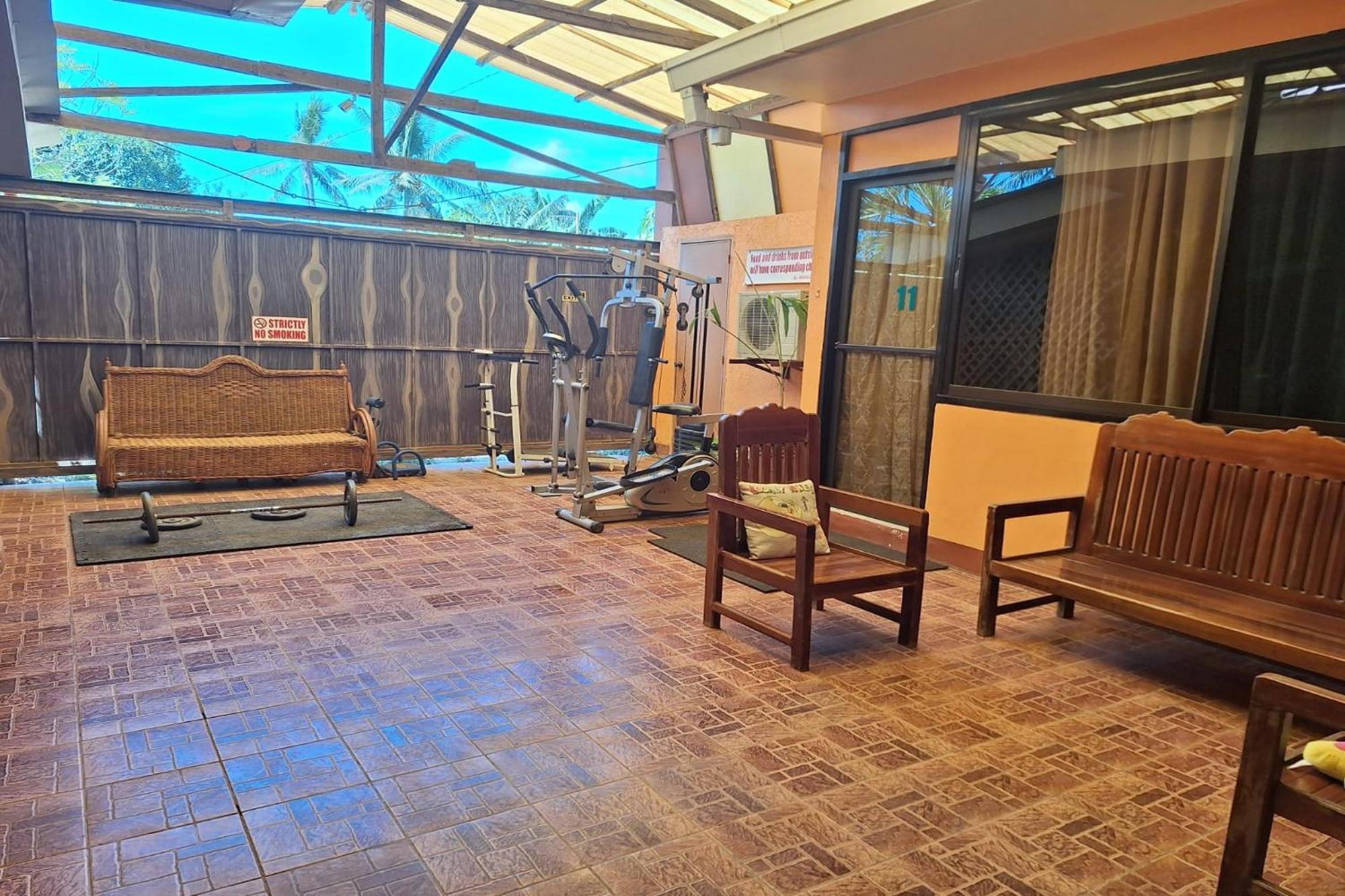 Citadel Bed And Breakfast Puerto Princesa Esterno foto
