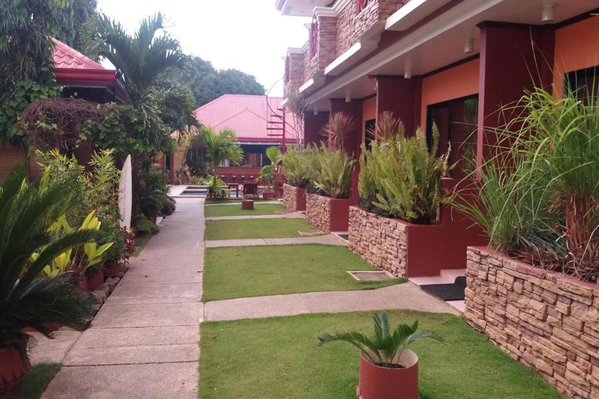 Citadel Bed And Breakfast Puerto Princesa Esterno foto